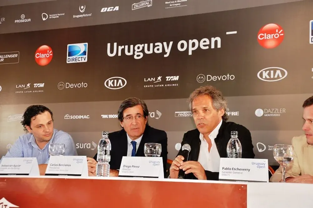 Diego Pérez en el lanzamiento del Uruguay Open