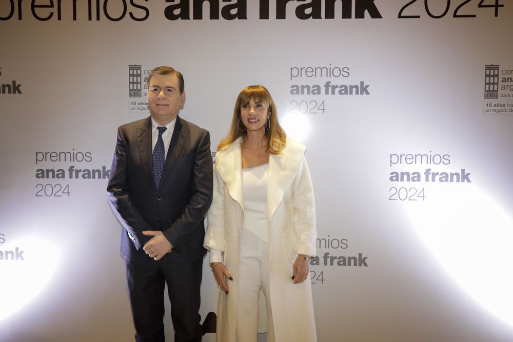 El gobernador de Santiago del Estero Gerardo Zamora y su esposa, la senadora Claudia Ledesma Abdala El gobernador de Santiago del Estero Gerardo Zamora y su esposa, la senadora Claudia Ledesma Abdala