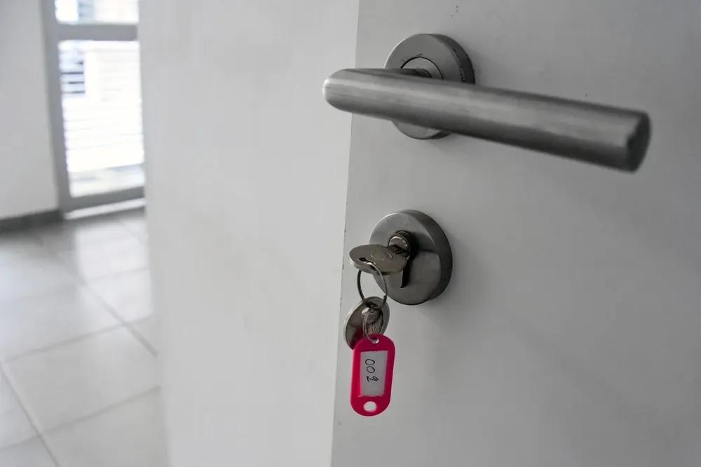 El puesto demanda disponibilidad para viajar al interior del país.