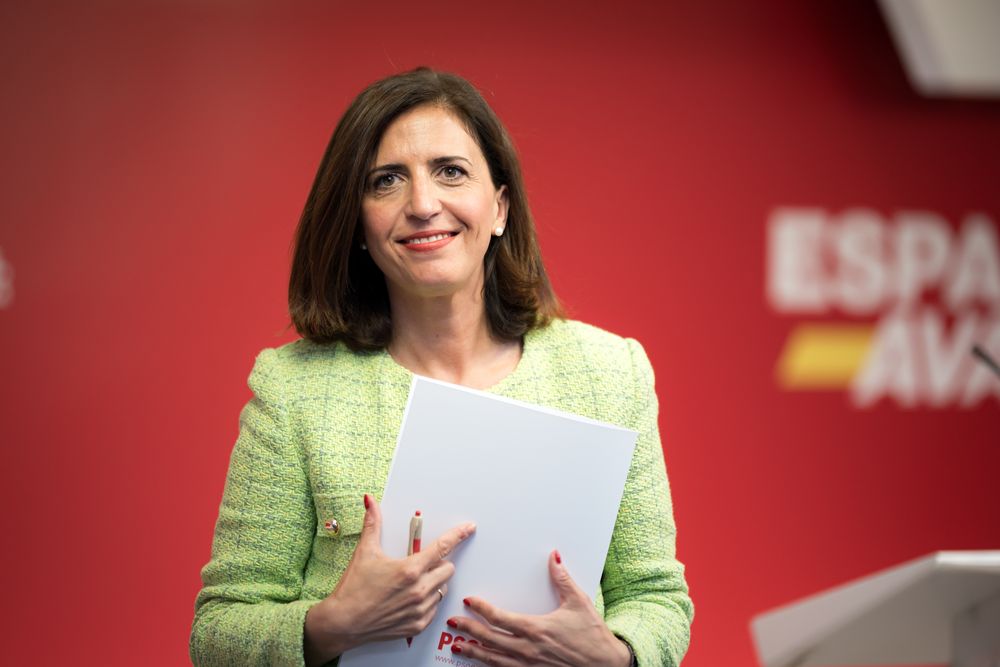 La portavoz del PSOE, Esther Peña.