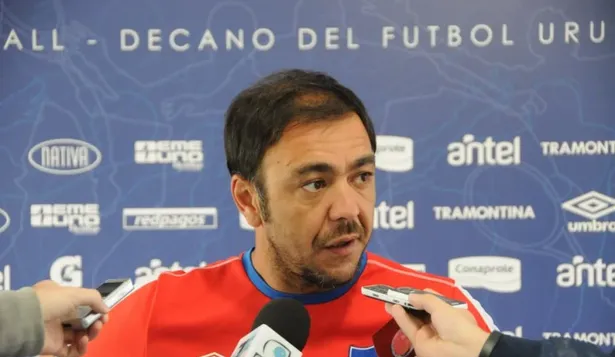Álvaro Recoba