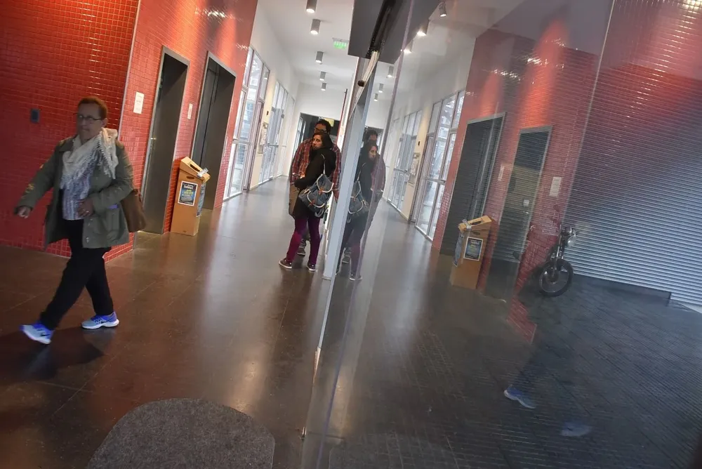 El estudiante no puede entrar a la FIC