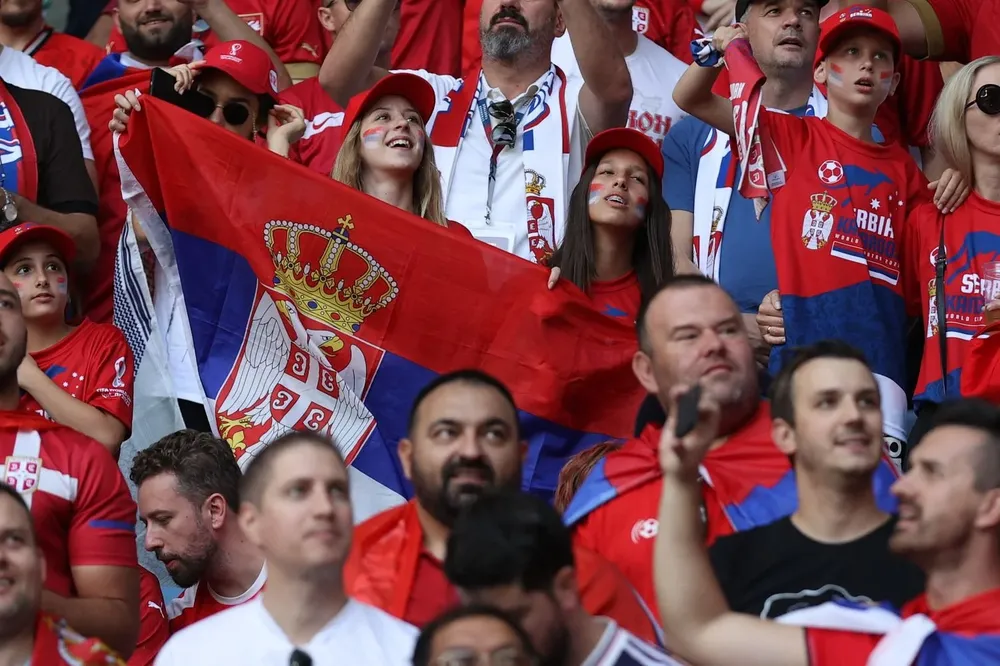 Hinchas de Serbia en Qatar