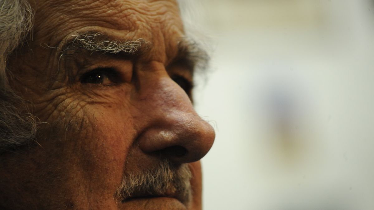 La salud de Mujica "está mejorando de a poco" tras la colocación de stent esofágico, dijo la doctora Pannone