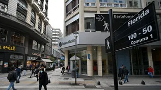 Argentina: 90% de las tarjetas ya aplica nuevo tipo de cambio para compras de turistas extranjeros