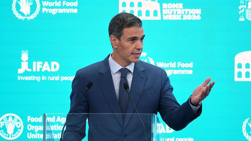 Pedro Sánchez reafirma su apoyo a Rodríguez Zapatero y descarta adelantar elecciones