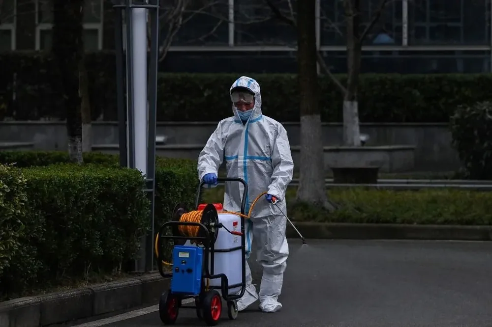 La OMS inició una investigación en enero en la que envió a sus expertos a Wuhan para indagar sobre el origen del covid-19