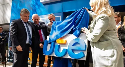 Nuevo logo de UTE es inaugurado por autoridades en la Expo Prado