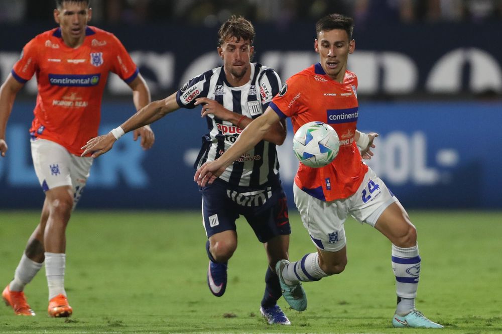 2 de Mayo vs Alianza Lima