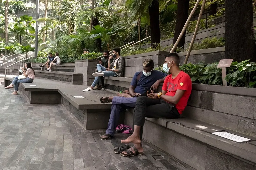 En Singapur no se pagará más el tratamiento del coronavirus a personas que no quieran vacunarse