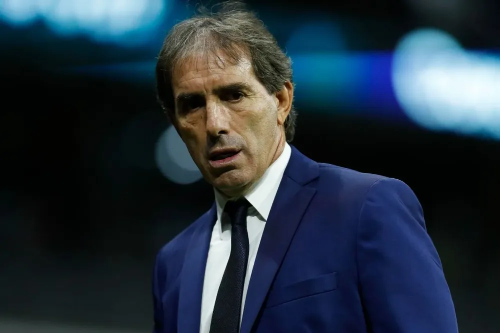 Guillermo Almada en Pachuca vs América