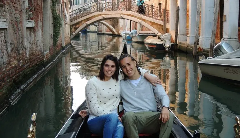 Diego Laxalt con su novia Antonella en Venecia