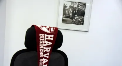 Universidad de Harvard.