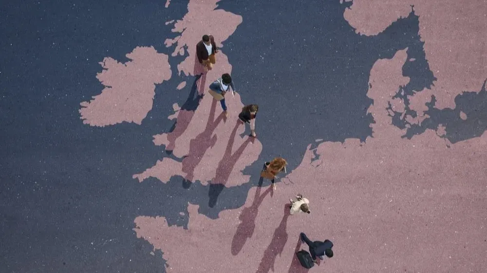 Según datos oficiales, unos seis millones de ciudadanos con pasaporte europeo se registraron en el sistema británico antes del 30 de junio.