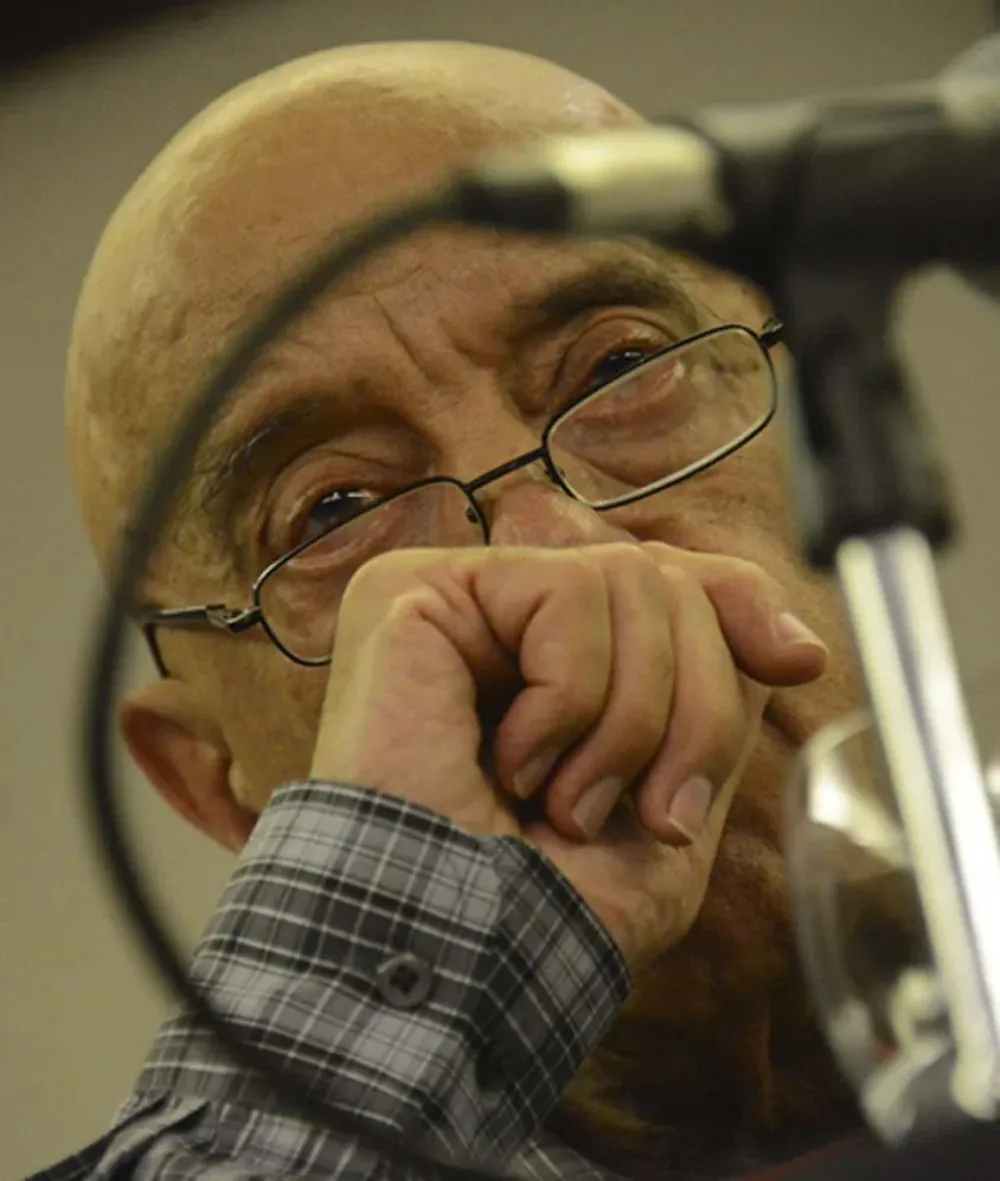 Héctor Amodio Pérez.