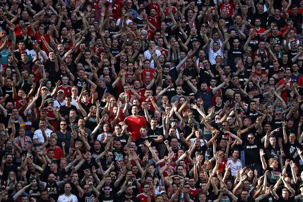 Espectadores durante el partido de Hungría-Portugal, que superó los 67 mil asistentes