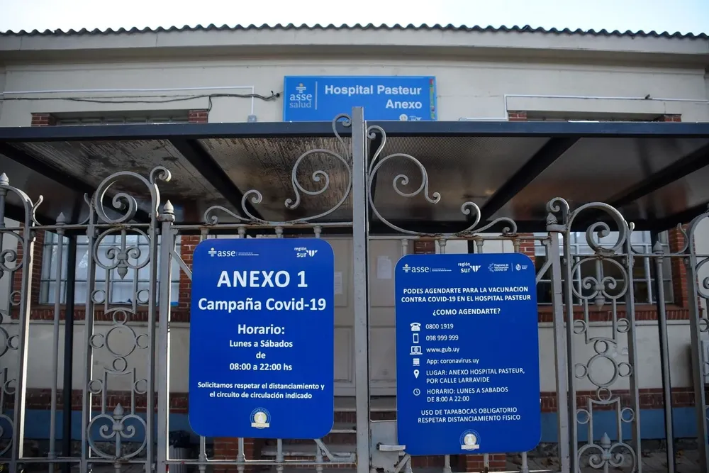 Vacunatorio del Hospital Pasteur cerrado este martes