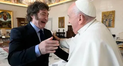Javier Milei y el Papa Francisco, en el Vaticano.