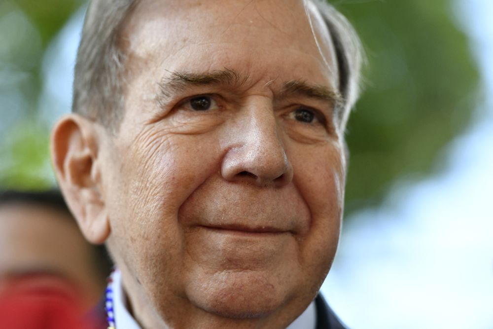 Edmundo González Urrutia durante su visita a Montevideo para reunirse con Luis Lacalle Pou el sábado 4 de enero