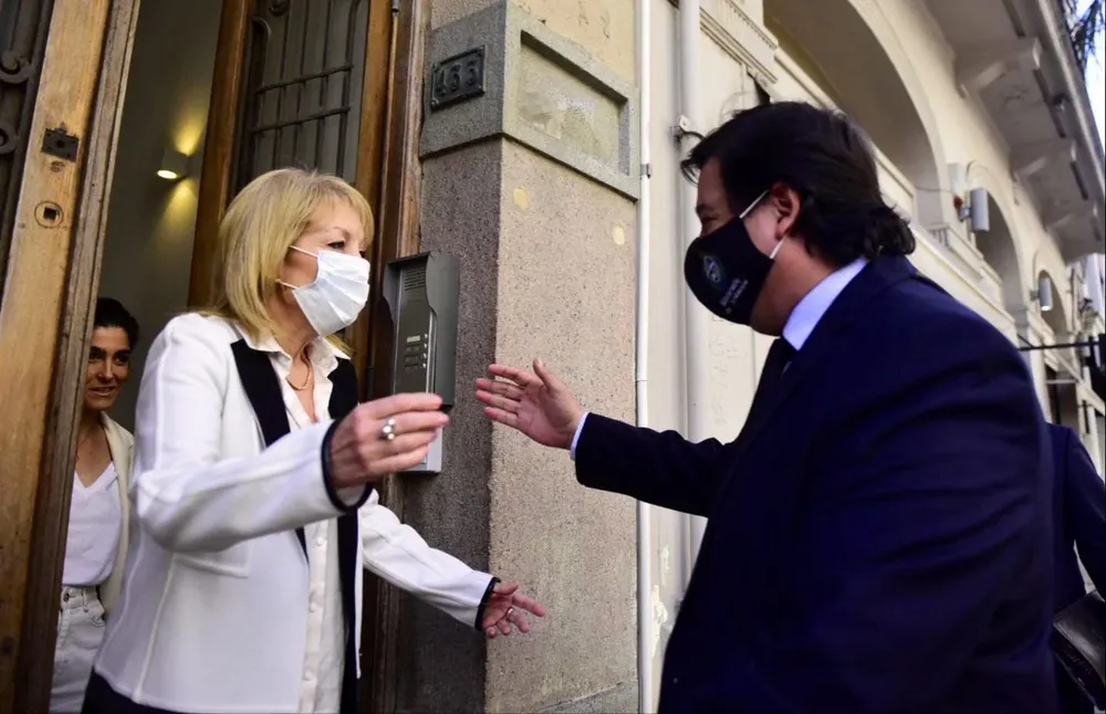 Carolina Cosse y Adrián Peña, archivo.