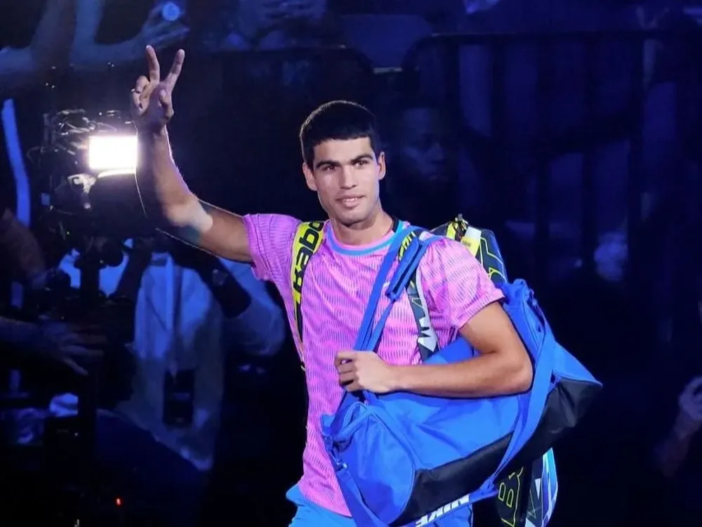 Alcaraz se quedó con la exhibición.