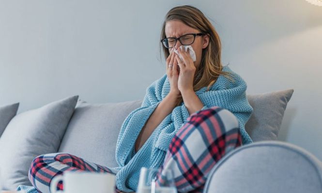 Influenza A: el virus respiratorio que predomina hoy, causa fiebre alta y decaimiento
