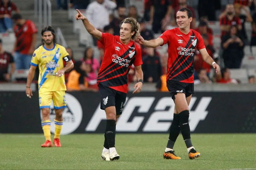 Agustín Canobbio hizo dos goles