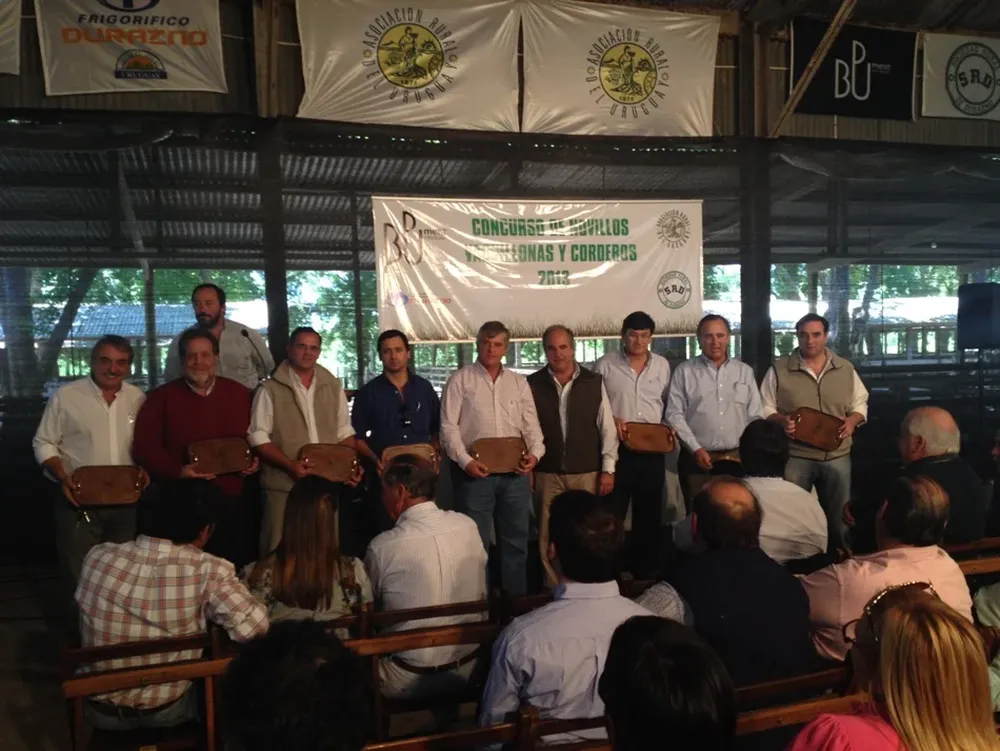 Fueron distinguidos los jurados del concurso