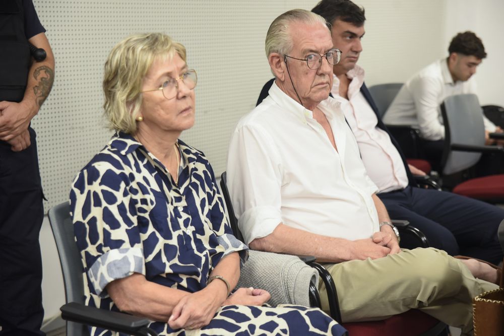 20250217 Ana lewdiukow, Pablo Carrasco. Primera audiencia de Conexión Ganadera.