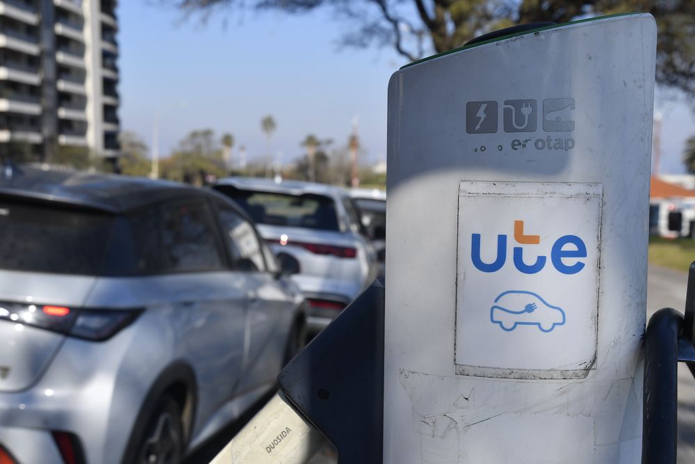 Movilidad eléctrica/poste de carga