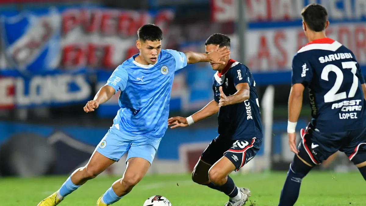 ¿A qué hora juegan Montevideo City Torque vs Nacional este domingo y ...