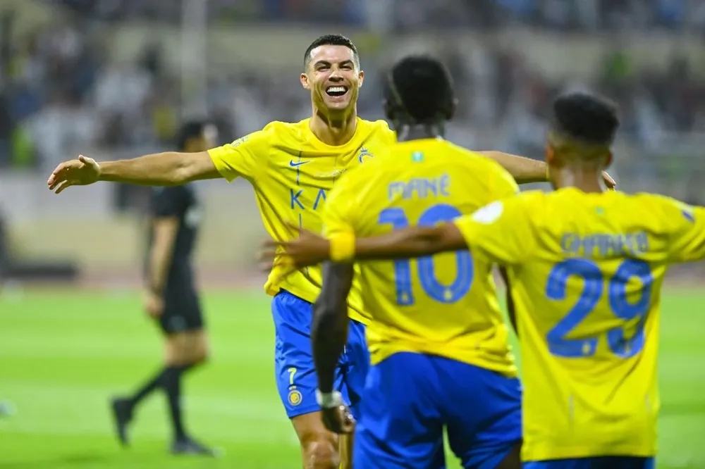 Cristiano Ronaldo Cristiano Ronaldo