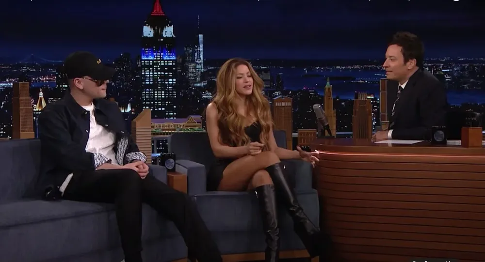 Shakira y Bizarrap en entrevista con Jimmy Fallon.