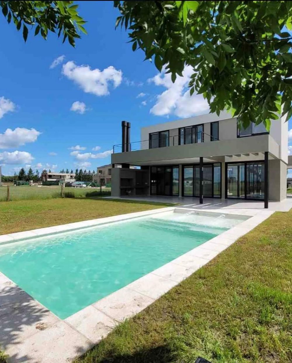 La casa que Gonzalo Montiel le regaló a su hermana