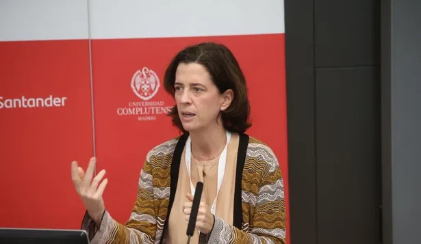 Uruguay debe enfrentar con cierta urgencia desafío fiscal, según Santander