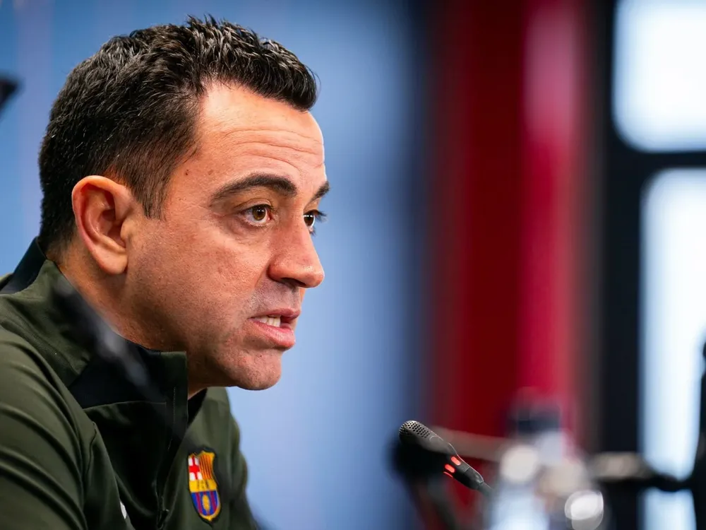 Xavi en rueda de prensa.
