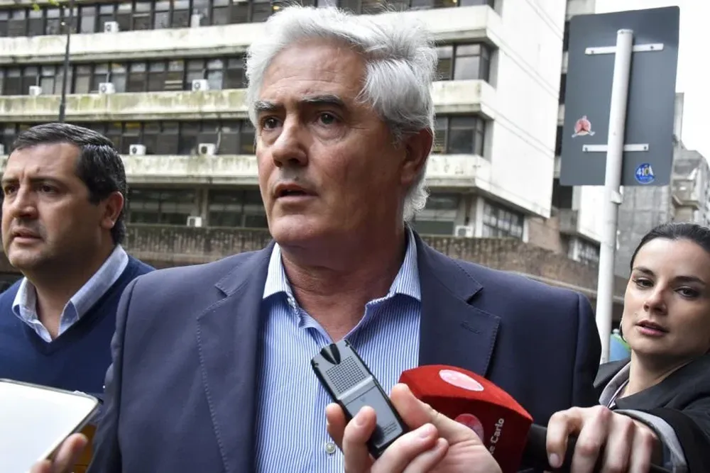 Intendente Agustín Bascou