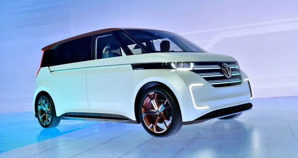 Volkswagen renovó su icónica minivan, esta vez en el formato de auto eléctrico