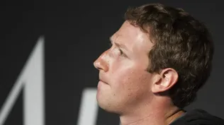 Facebook sigue cuestionado pese a disculpa de Zuckerberg