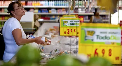 Financiamiento al consumo crece a la mitad del ritmo que en 2013