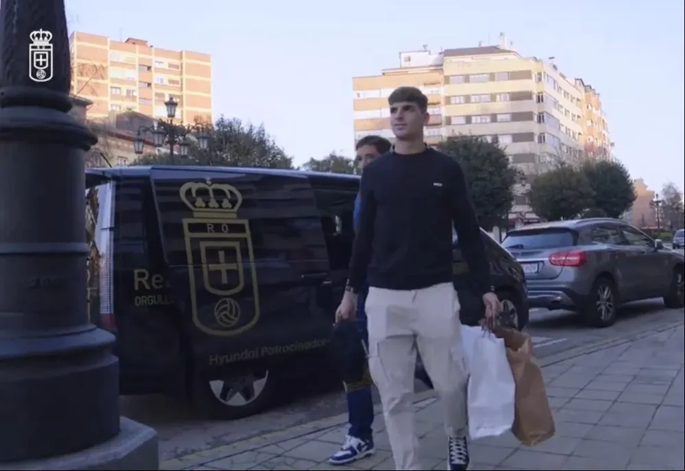 Santiago Homenchenko en Real Oviedo