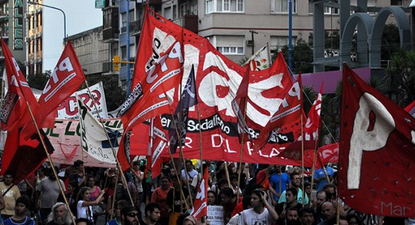 Los pedidos de la izquierda de salario mínimo a lo largo de los años: ¿se devaluaron o exigen más?