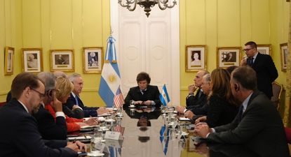 El presidente Milei recibió a una comitiva de legisladores de Estados Unidos en Casa Rosada