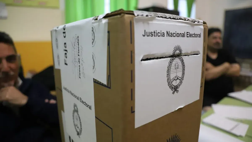 urna-balotaje-eleccionesjpg.webp