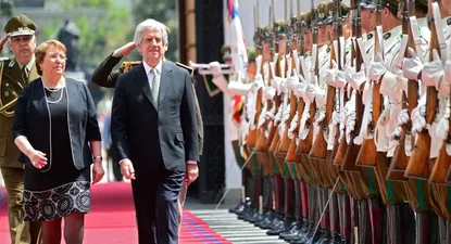 uruguay busca tratados de libre comercio con los paises andinos