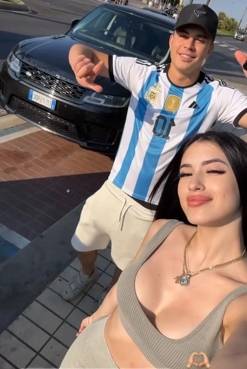 Alan Matturro con la 10 de Messi