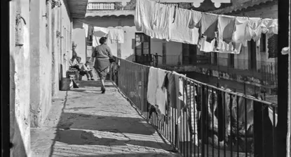 la memoria de ansina y mediomundo: una exposicion revisita las historias de quienes fueron desplazados