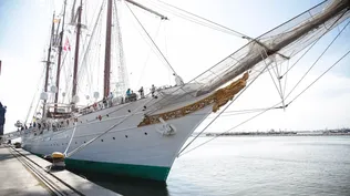Uno de los veleros más antiguos del mundo pasó por Montevideo
