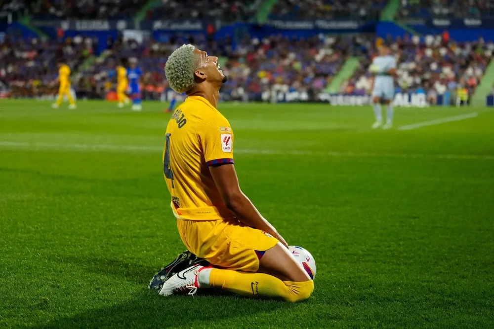 Ronald Araujo desgarrado