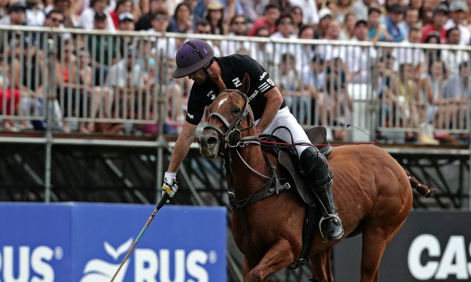 Facundo Pieres, jugador de Ellerstina, equipo fundado por su padre Gonzalo Pieres.